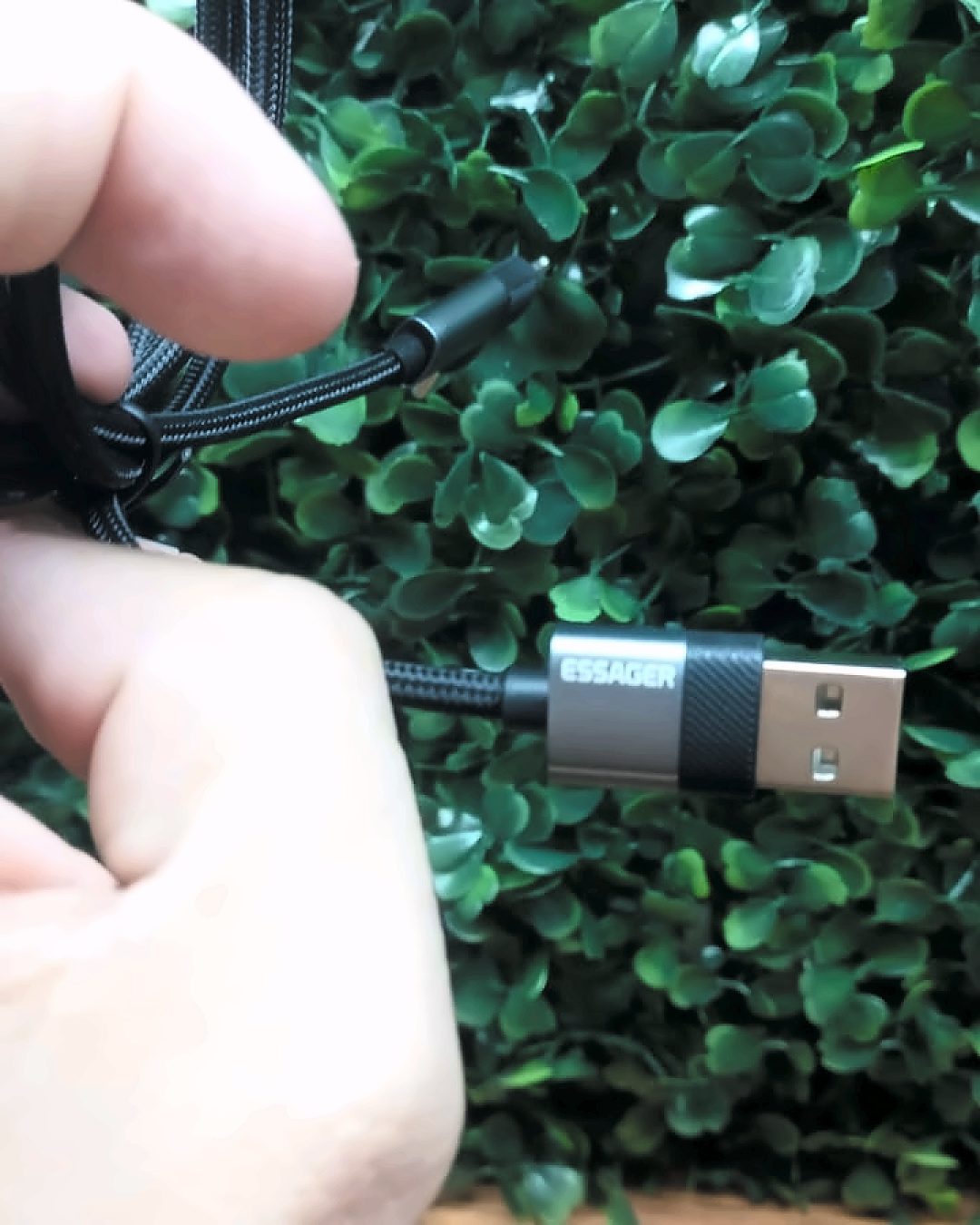 Cabo Essager 2 em 1 USB-C e Lightning 90 Graus — foto 5